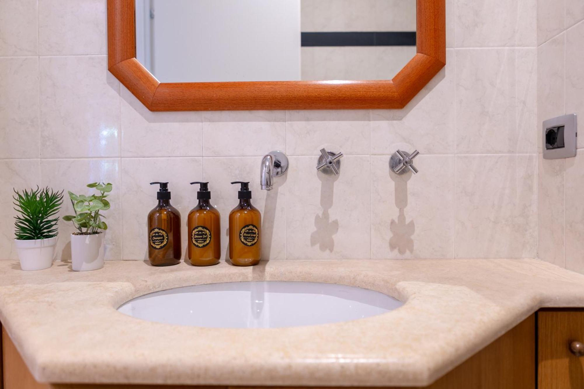 Mustard Apartment S Camillo - Holiday Homes Ρώμη Εξωτερικό φωτογραφία